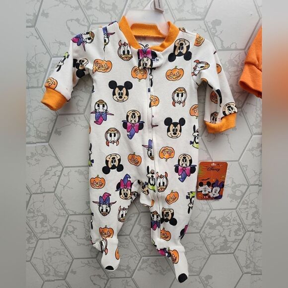 Nwt Unisex Boy or Girl Halloween Clothes Bundle,  Size NB - Picture 4 of 4